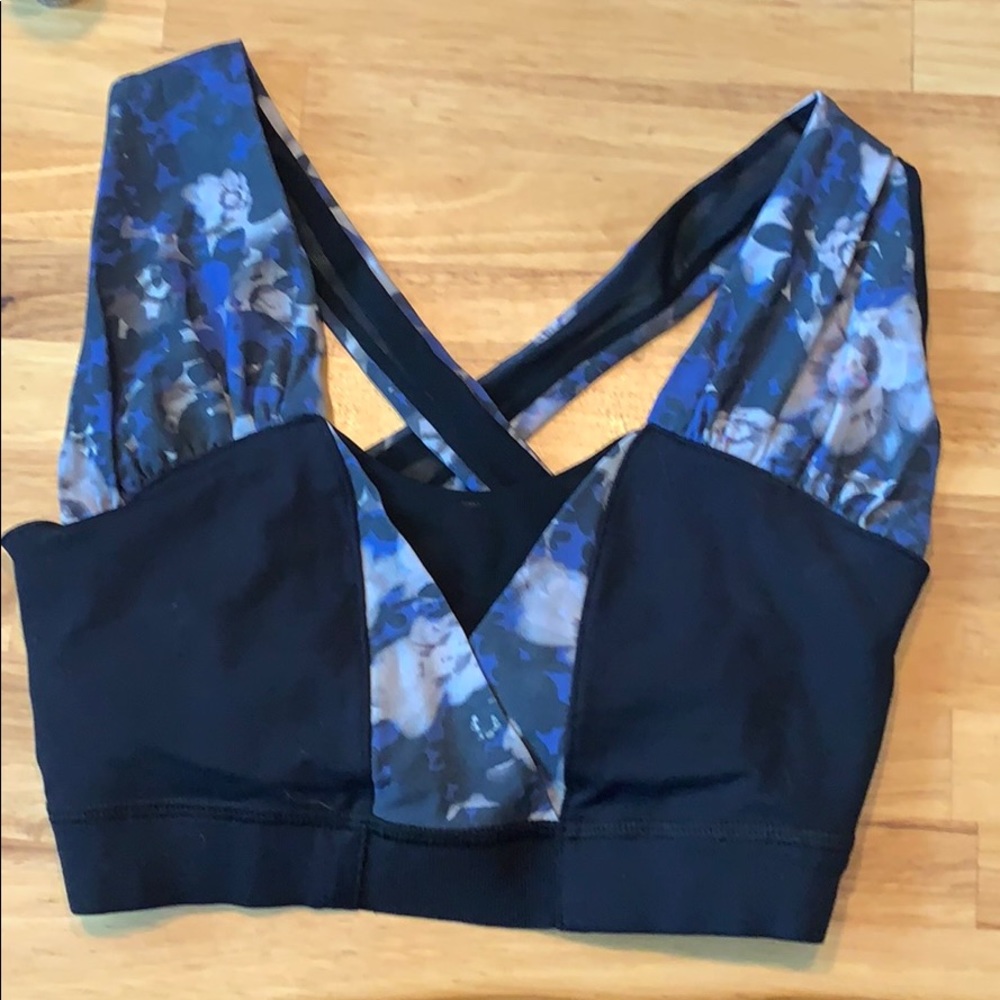 Sexy Carbon38 sport bra top (Work Out Life)